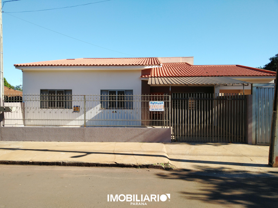 Residência para  venda em Centro, Peabiru, 540,00m², com 2 quartos