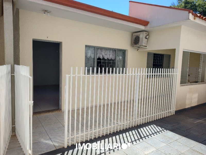 Residência para  alugar em Centro, Campo Mourão