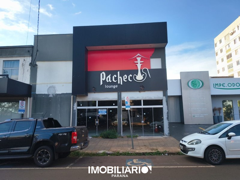 Residência para  alugar em Centro, Campo Mourão, 200,00m²