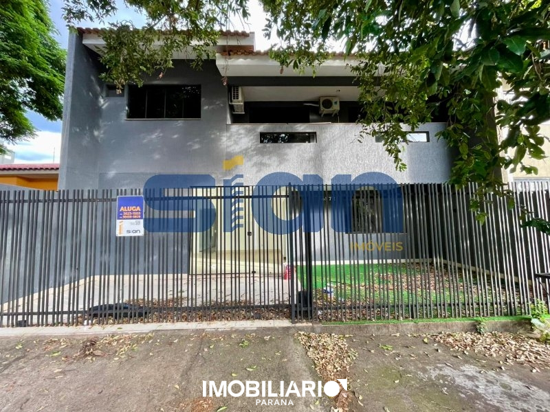 Residência para  alugar em Zona III, Umuarama, 150,00m², com 2 quartos