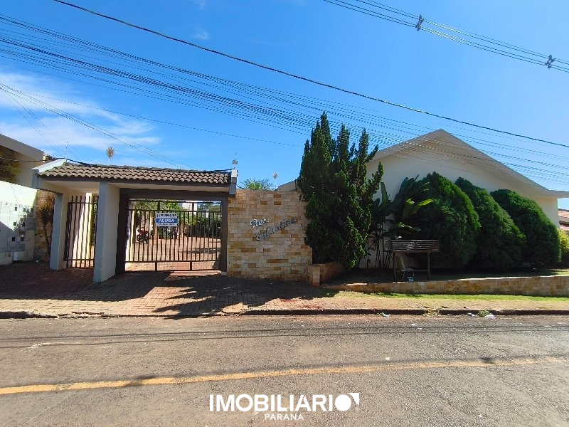 Residência para  alugar em Vila Teixeira, Campo Mourão, com 3 quartos