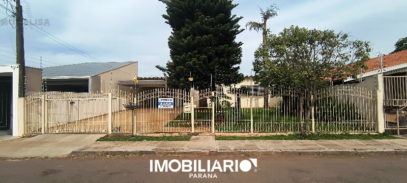 Residência para  alugar em Centro, Campo Mourão, 522,00m², com 2 quartos