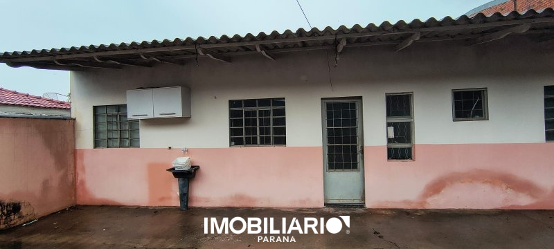 Residência para  alugar em Centro, Campo Mourão, com 2 quartos