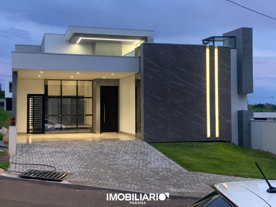 Residência para  venda em Parque Residencial Interlagos II, Umuarama, 298,00m²