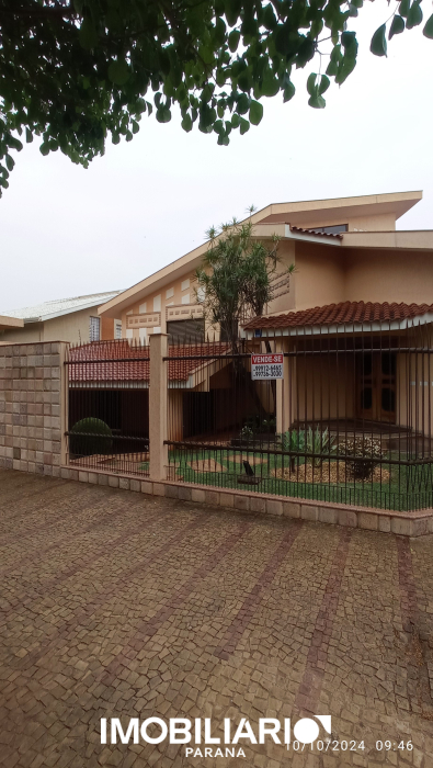 Residência para  alugar em Zona I-A, Umuarama, 512,00m², com 2 quartos