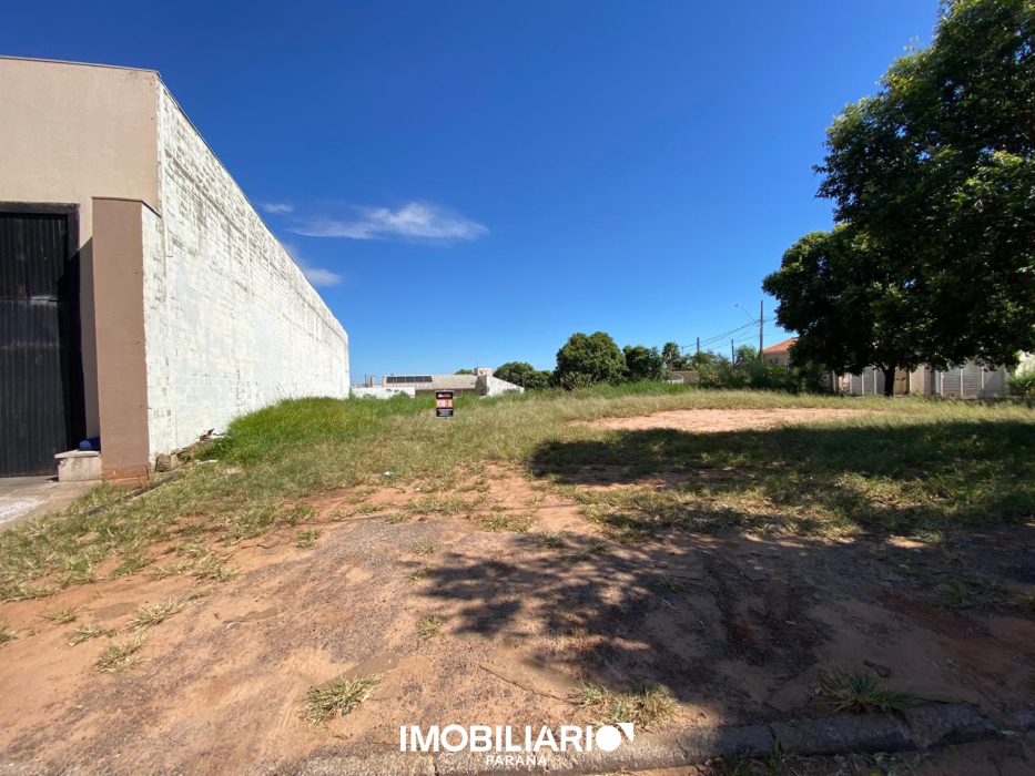 Terreno para  venda em Parque Alto da Paraná, Umuarama, 494,00m², com 1 quartos
