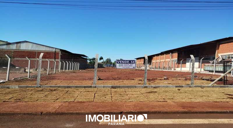 Terreno Comercial para  venda em Jardim Lar Parana, Campo Mourão, 967,00m²