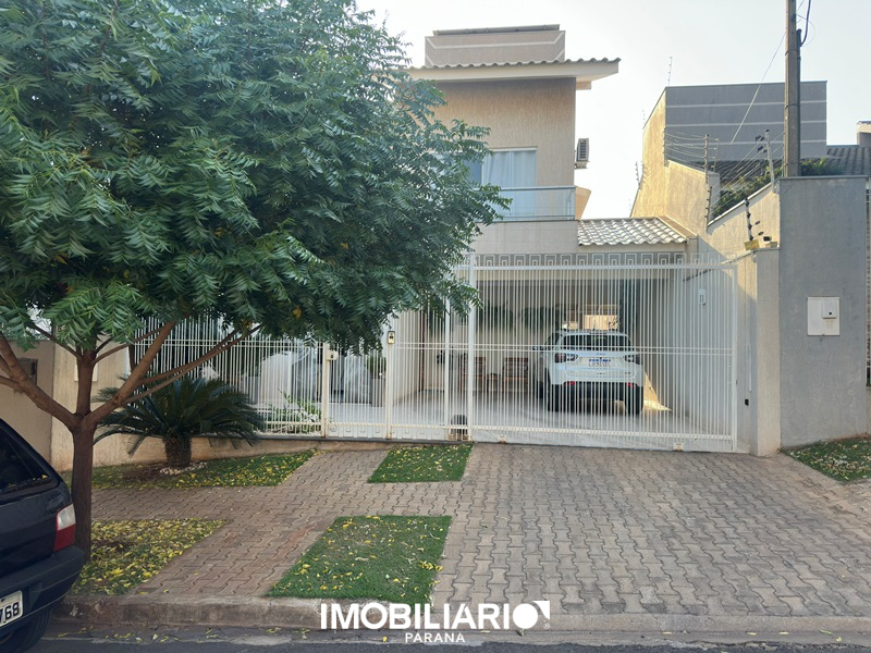 Sobrado para  venda em Jardim Cima, Umuarama, 184,00m², com 2 quartos