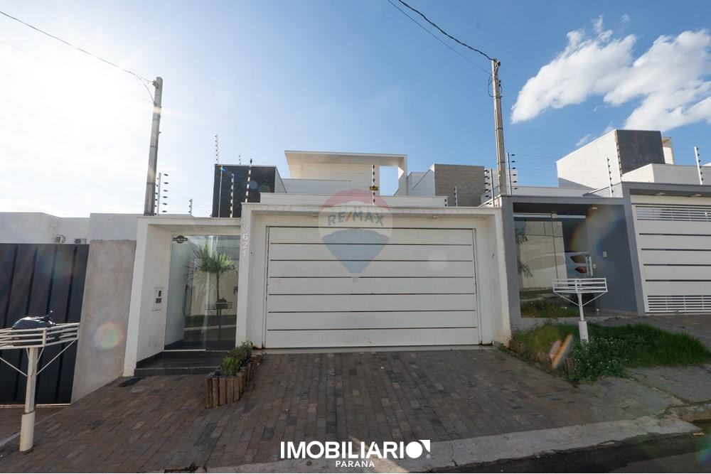 Residência para  venda em Parque Interlagos, Umuarama, 180,00m², com 3 quartos