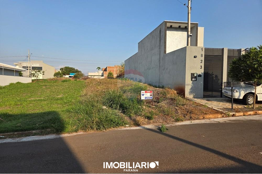 Terreno para  venda em Parque Ilha da Madeira, Umuarama, 136,22m²