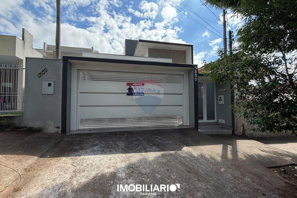Residência para  venda em Zona III, Umuarama, 253,75m², com 3 quartos