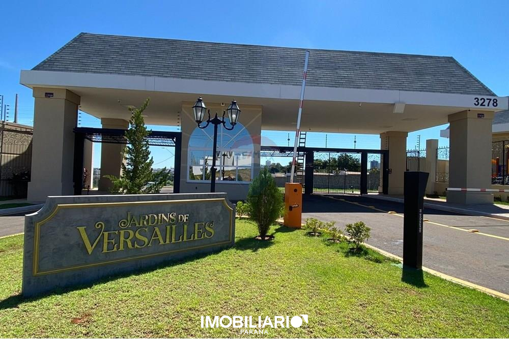Terreno para  venda em Condomínio Jardins de Versailles, Umuarama, 402,37m²