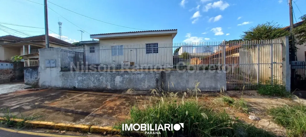 Residência para  venda em Zona VII, Umuarama, 504,00m², com 2 quartos