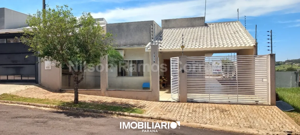 Residência para  venda em Jardim Imperial I, Umuarama, 308,00m², com 2 quartos