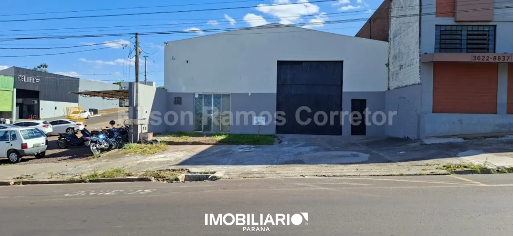 Sala Comercial para  venda em Parque Danielle, Umuarama, 415,00m²