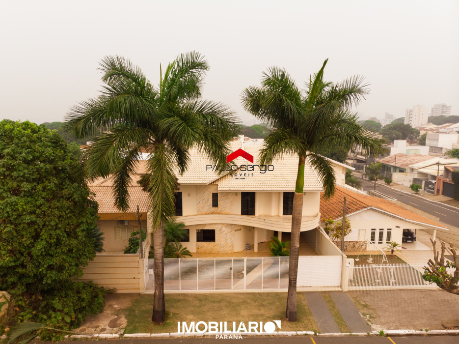 Sobrado para  venda em Zona II, Umuarama, 490,00m², com 2 quartos