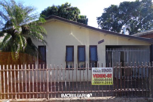 Residência para  venda em Parque Dom Pedro I, Umuarama, 80,00m², com 2 quartos