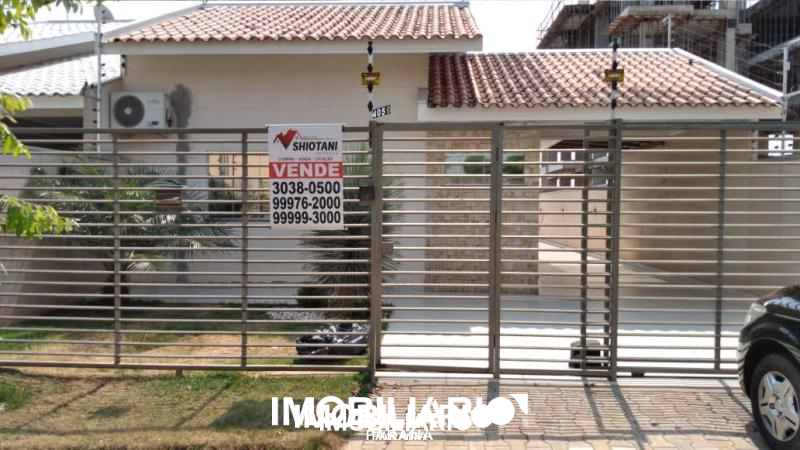 Residência para  venda em Jardim Vila Rica, Umuarama, 226,00m², com 3 quartos