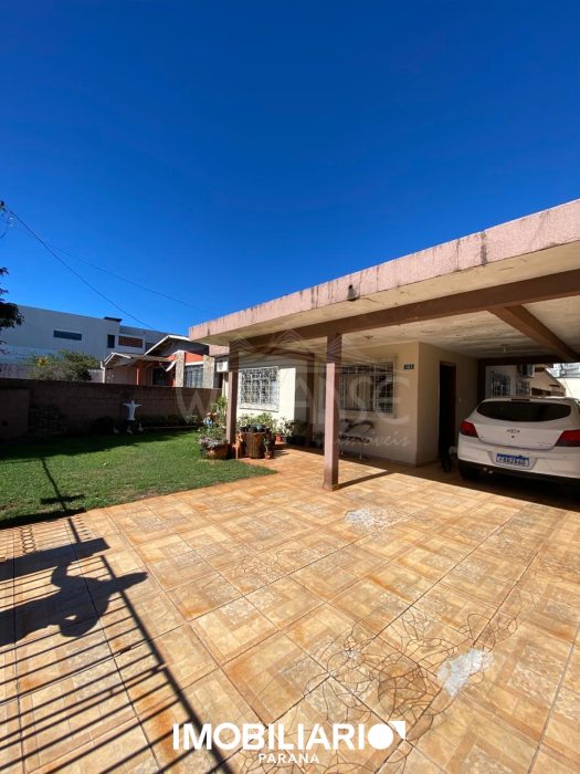 Residência para  venda em Centro, Campo Mourão, 140,00m², com 3 quartos