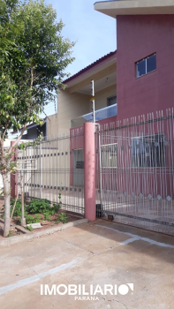 Residência para  alugar em Zona VII, Umuarama, 150,00m², com 2 quartos