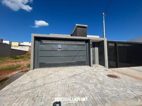 Residência para  venda em Jardim Imigrantes II, Umuarama, 214,00m², com 2 quartos