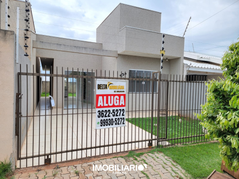 Residência para  alugar em Jardim Aeroporto III, Umuarama, com 2 quartos