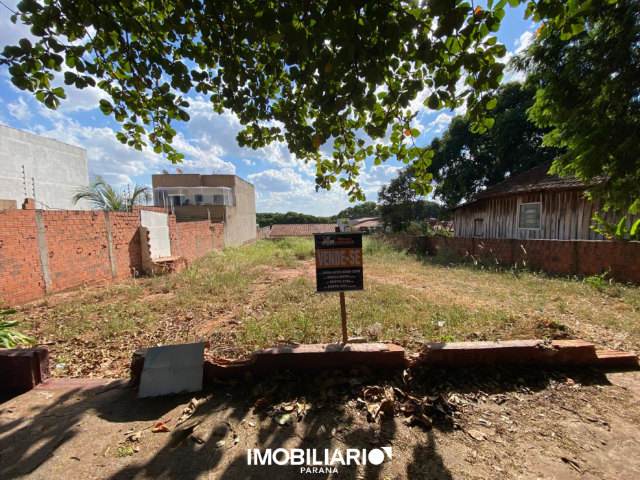 Terreno para  venda em Zona V, Umuarama, 525,00m²