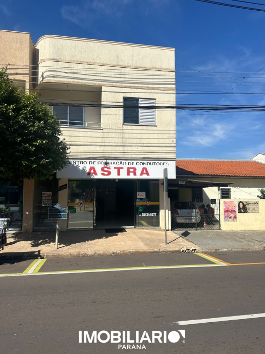 Apartamento para  alugar em Zona III, Umuarama, com 2 quartos