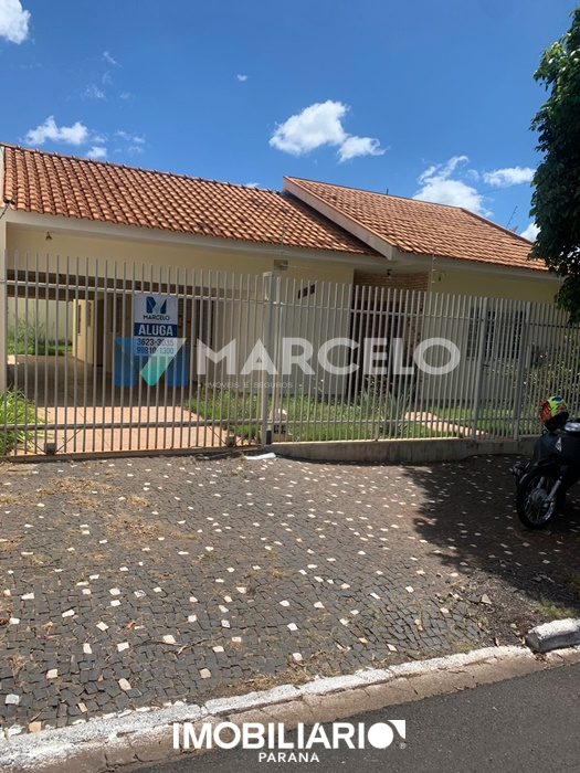 Residência para  alugar em Jardim Tamoio, Umuarama, 380,00m²