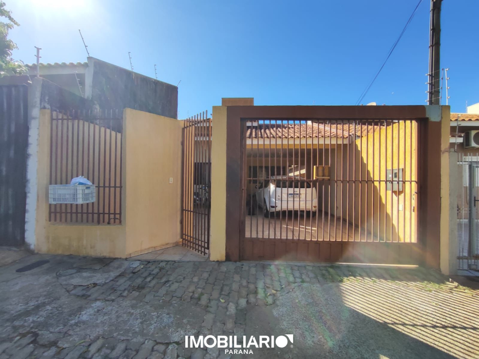 Residência para  venda em Parque Bandeirantes, Umuarama