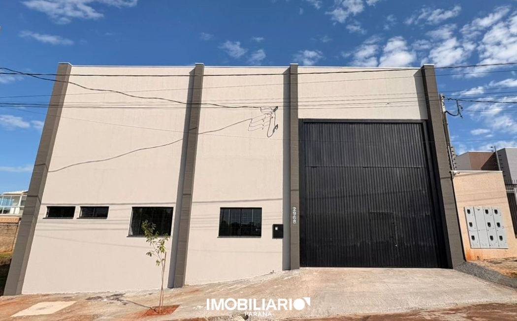 Salão Comercial para  venda em Parque Residencial Monte Líbano, Umuarama, 375,00m²