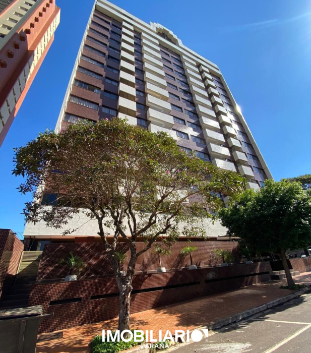 Apartamento para  venda em Centro, Campo Mourão, 184,00m², com 2 quartos