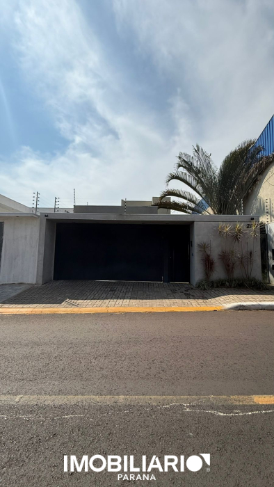 Residência para  venda em Jardim Alphavile, Umuarama, 250,00m², com 3 quartos