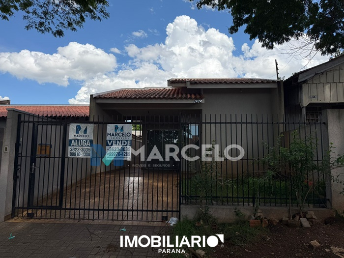 Residência para  alugar em Zona VI, Umuarama, 245,00m²