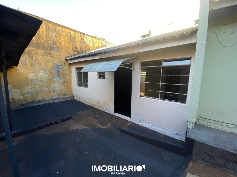 Residência para  alugar em Zona III, Umuarama, com 2 quartos