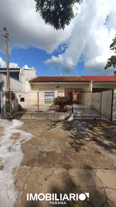 Residência para  alugar em Jardim Tropical, Umuarama, com 3 quartos