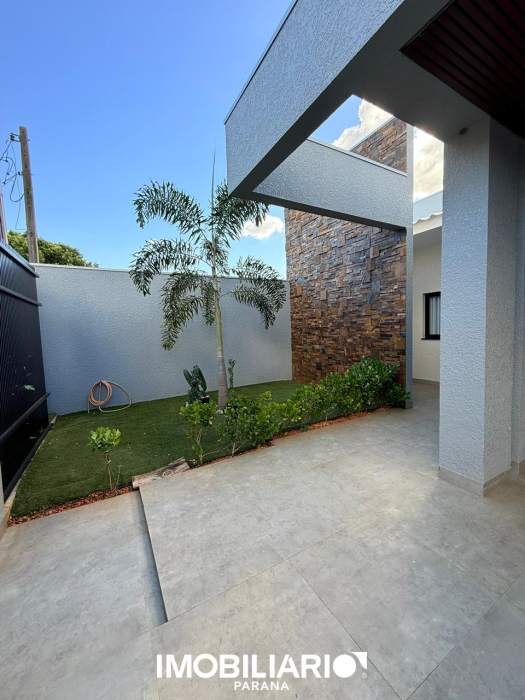 Residência para  vendaUmuarama, 360,00m², com 4 quartos