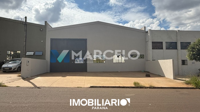 Salão Comercial para  alugar em Jardim Santiago, Umuarama, 400,00m²