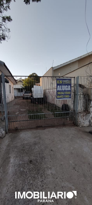 Residência para  alugar em Zona II, Umuarama, com 3 quartos