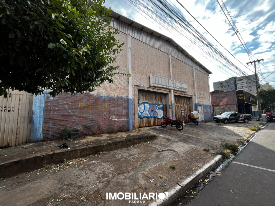 Barracão para  alugar em Zona III, Umuarama, 660,00m²