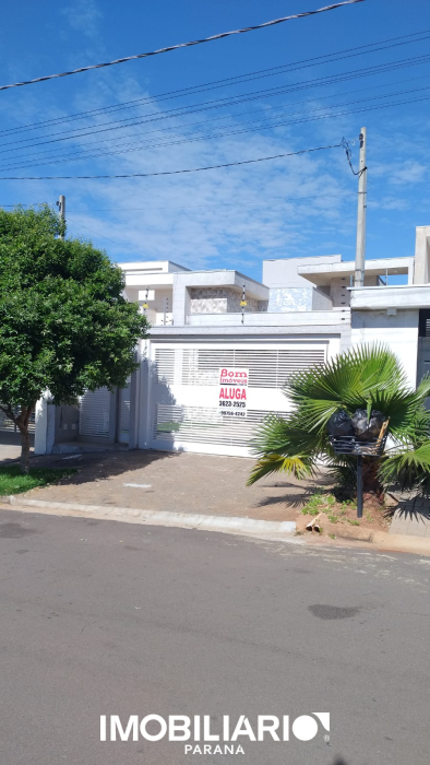 Residência para  alugar em Jardim Imigrantes II, Umuarama, 150,00m², com 2 quartos