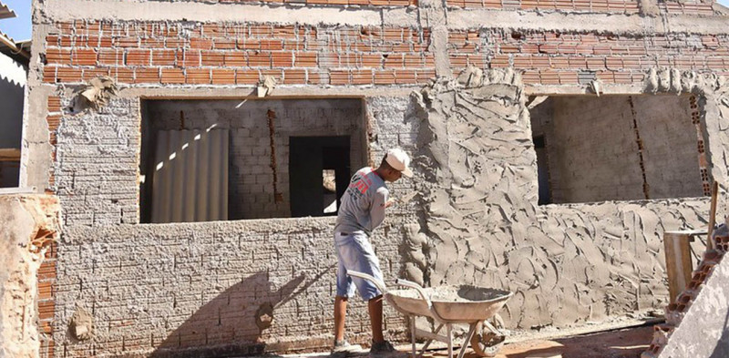 Aprovação de projetos para obras mantém-se na média, apesar da pandemia